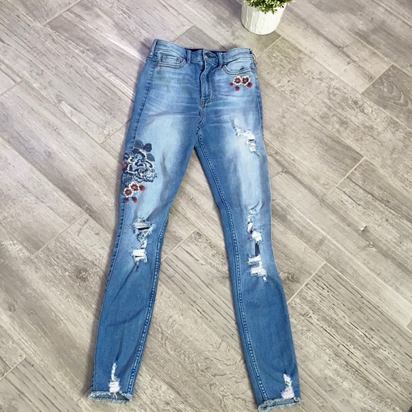 Hollister Denim - HOLLISTER Ultra High Rise Super Skinny Jeans, 0